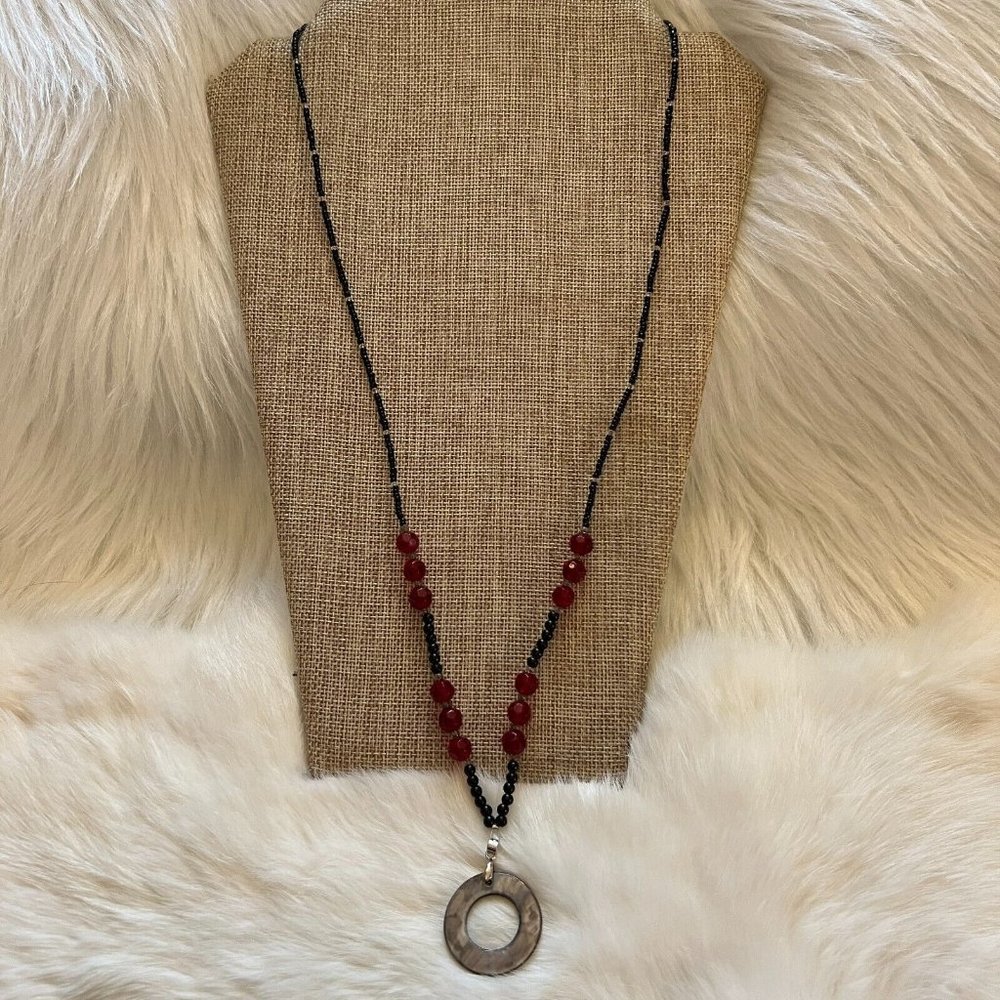 Whimsigoth Abalone Shell Necklace Red Glass Bead Vamp Fairy Grunge Beachy‎ 11398